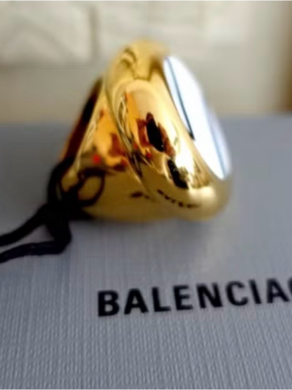Balenciaga marble signet ring / full inclusion sz fits 5.25/6 ring - Picture 4 of 6